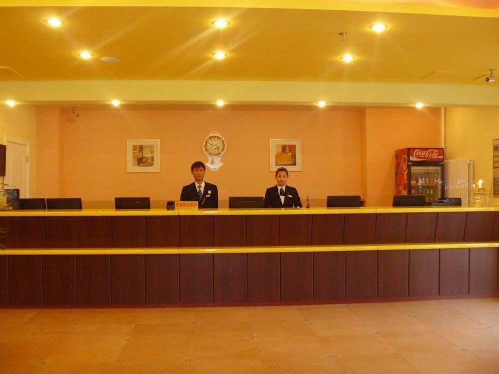 Home Inn Yantai Haiyang Bus Station Shengchancun Exterior foto